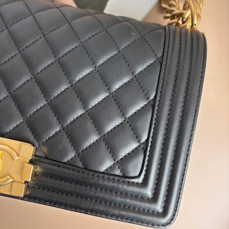 ::CHANEL:: 經典BOY 25黑菱格羊皮霧金斜背鏈包 肩背包-6