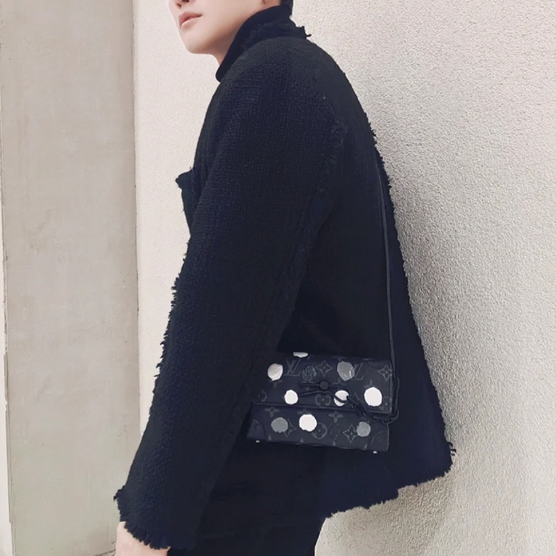 LV x YK 草間彌生 男裝限量款 steamer 鏈條包-6