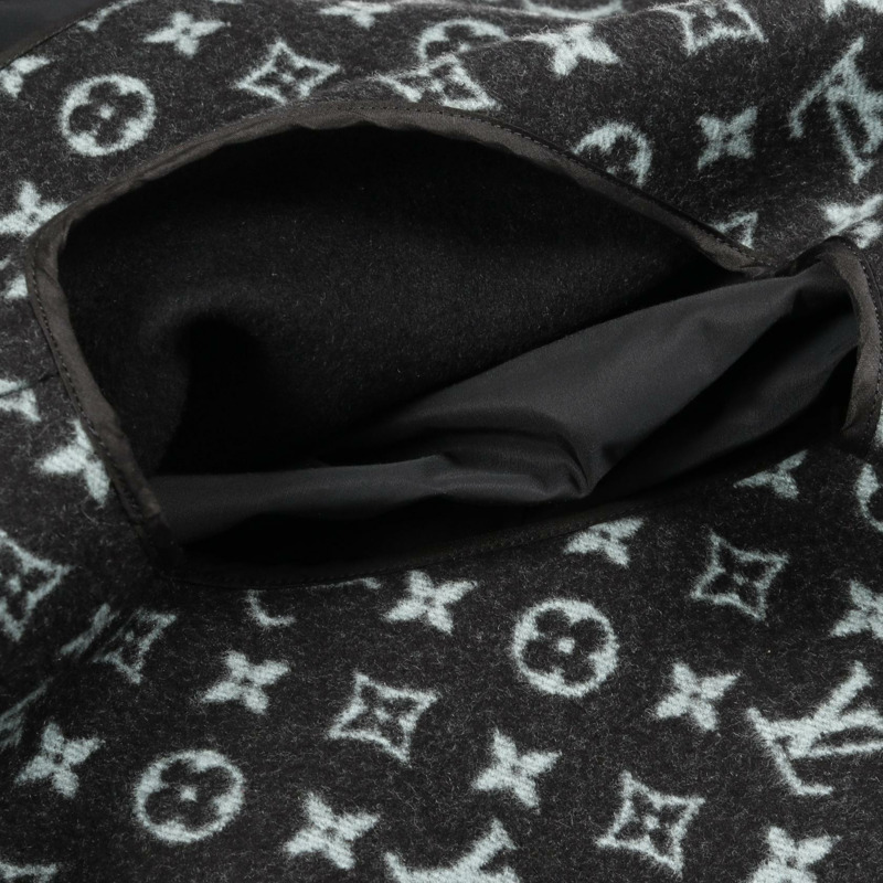 LOUIS VUITTON Monogram 斗篷 RW181W FBP FECO03 尼龍棉黑色二手女款-7