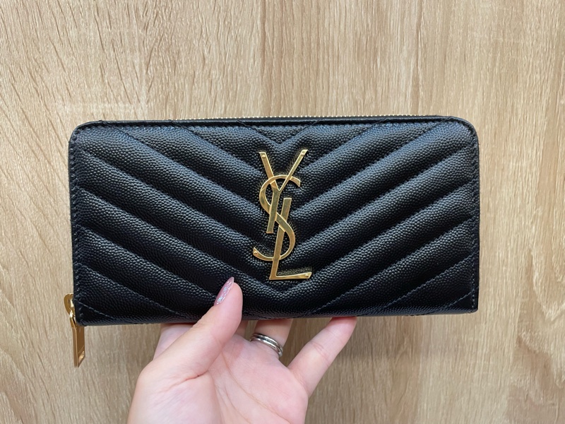 YSL 黑魚子醬牛皮金釦ㄇ拉長夾-0