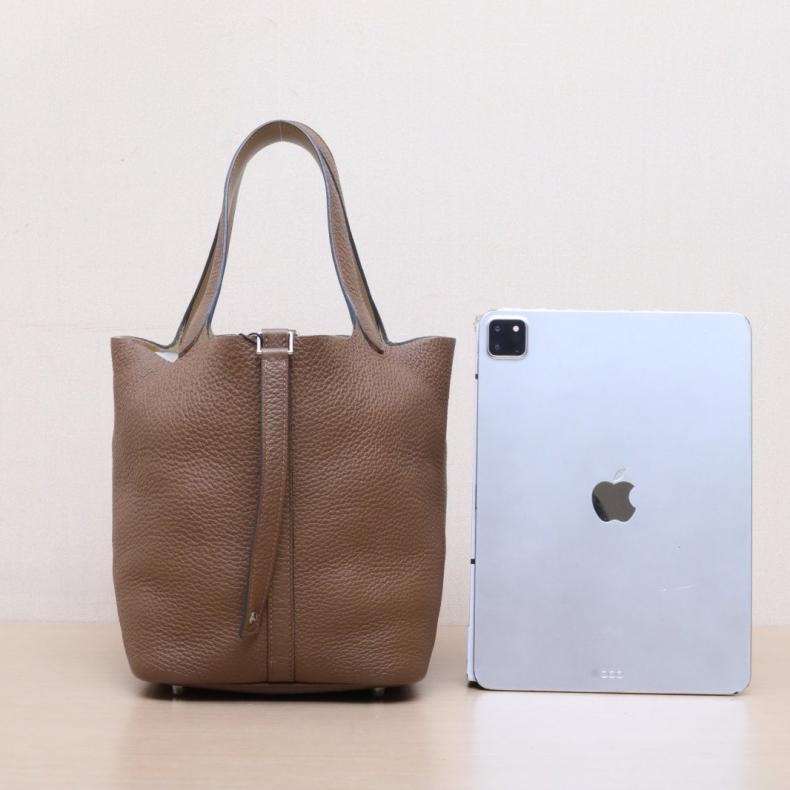 HERMES(愛馬仕) Picotin 22 菜籃子 4B新餅乾色拼3G栗子色 TC皮 U刻 銀扣-2