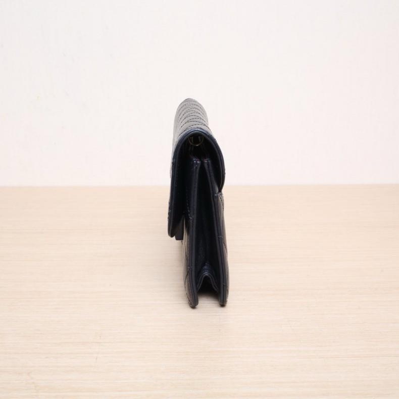 CHANEL(香奈兒) 黑色 22開 金扣 CF 亞克力扣 菱格紋法棍 單肩包-1