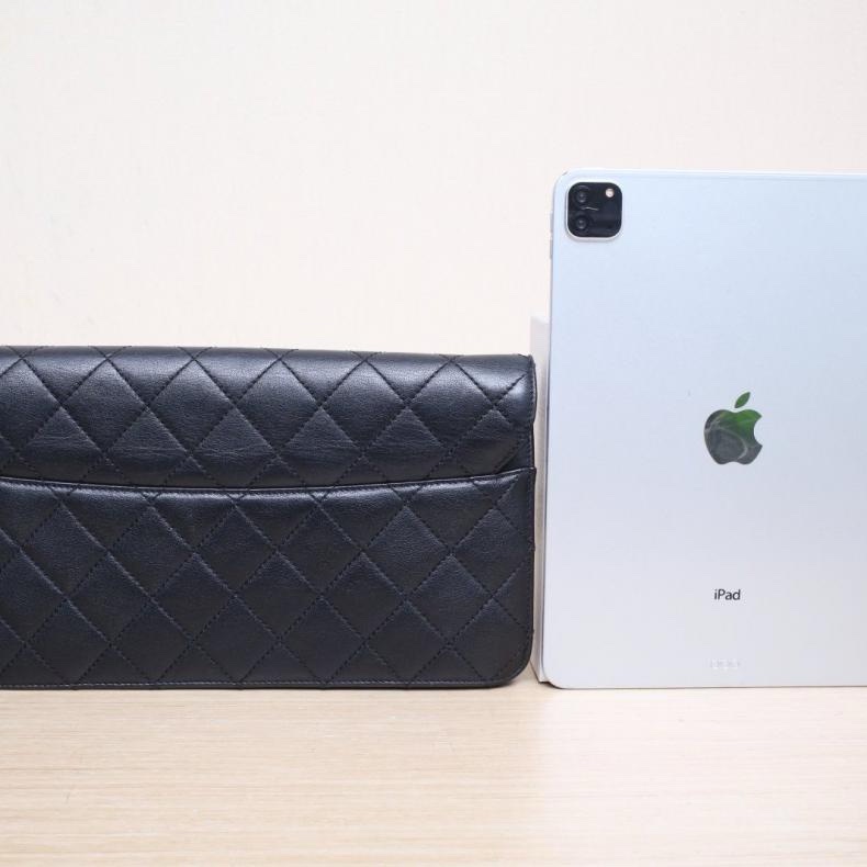 CHANEL(香奈兒) 黑色 22開 金扣 CF 亞克力扣 菱格紋法棍 單肩包-2