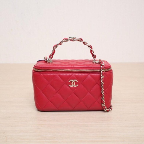 CHANEL(香奈兒) 23K Logo手提長盒子化妝包 帶鏡子 16.5cm 金屬皮穿鏈手柄 紅色  鐳射標 淺金扣 皮手柄