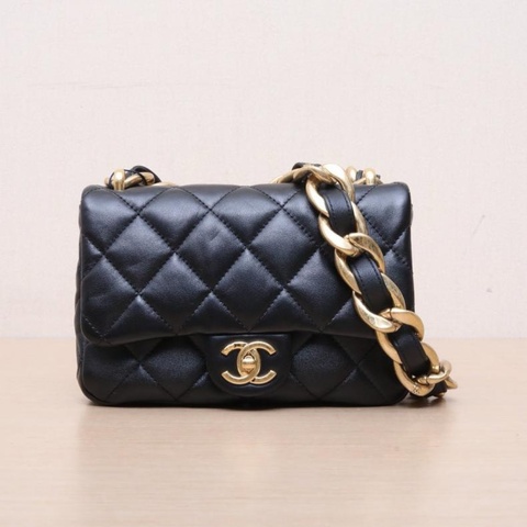 CHANEL(香奈兒) 22P 粗鏈條單肩包 小號 20cm 黑色  晶片開 金扣