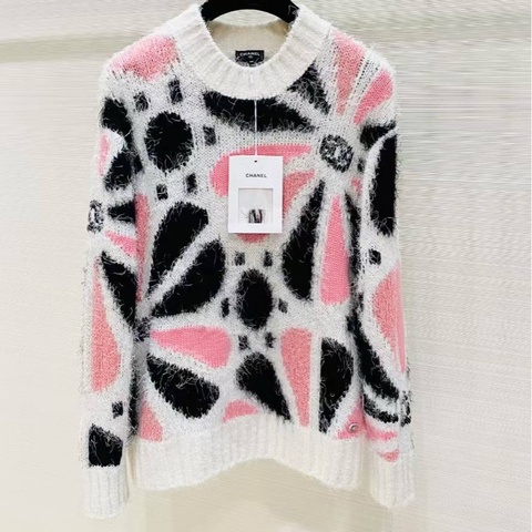 ⭐️ Chanel 23K Top 毛衣