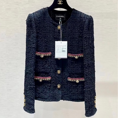 ⭐️ Chanel Jacket 外套