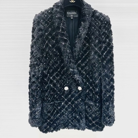⭐️ Chanel Jacket 外套