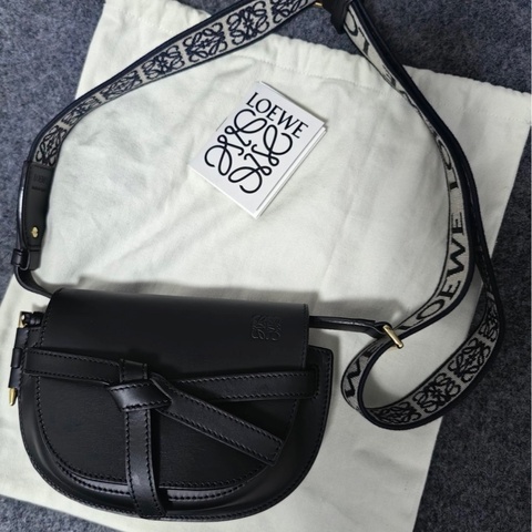 LOEWE羅意威 Gate 黑色斜挎包 迷你 女款