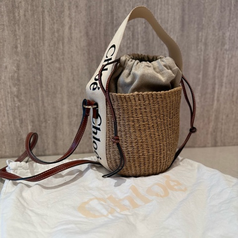 Chloe 草編水桶包 (米 x 白) SMALL WOODY BASKET