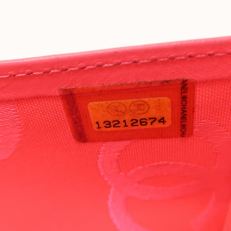 CHANEL 羊皮皮革Cambon Wallet銀扣長錢包-6