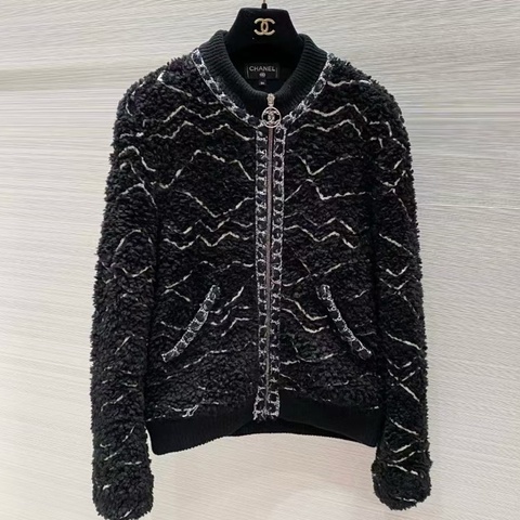 ⭐️ Chanel Jacket 外套