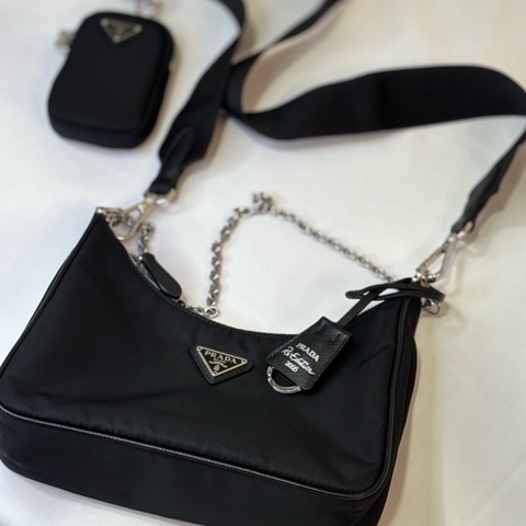 Prada 五合一