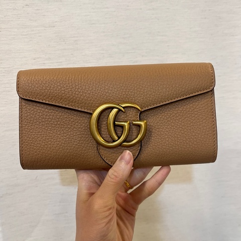 Gucci 奶茶色牛皮霧金釦12卡長夾