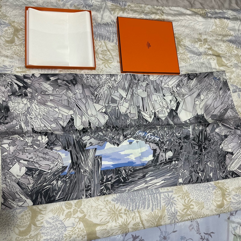 Hermes 水晶之谷 絲巾 大方巾 90x90-2
