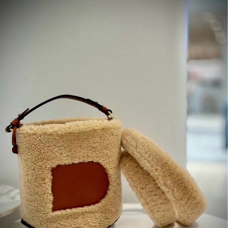 Bella Vita購證正本Delvaux德沃Pin mini Teddy限量款-2