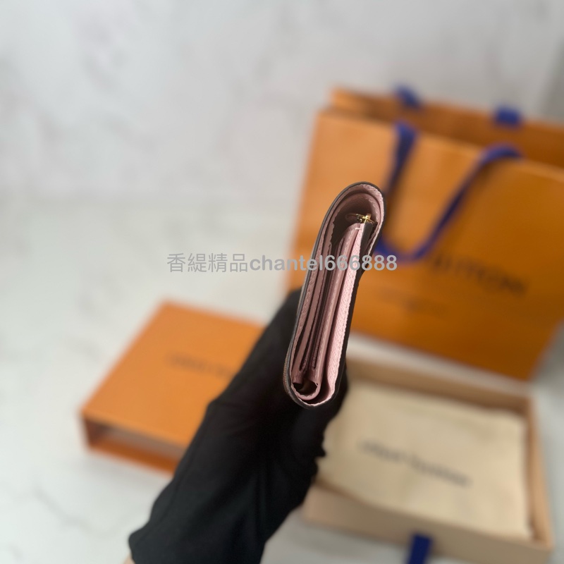 💗香緹國際精品💗  LV 棋盤格金扣短夾 粉內裡 💓-4