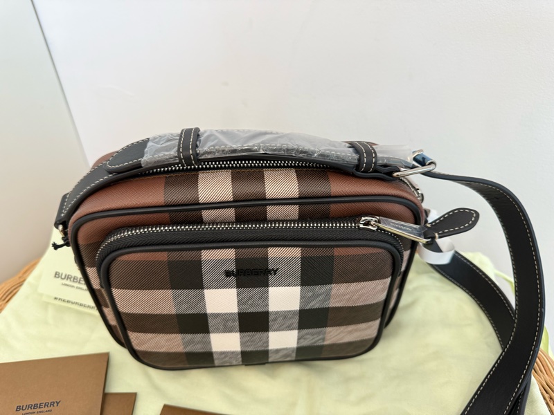 全新BURBERRY黑咖格紋帆布雙拉鏈相機包肩背包8049145-1