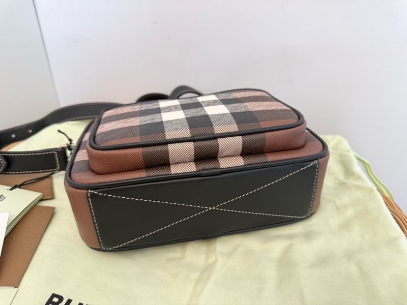 全新BURBERRY黑咖格紋帆布雙拉鏈相機包肩背包8049145-4