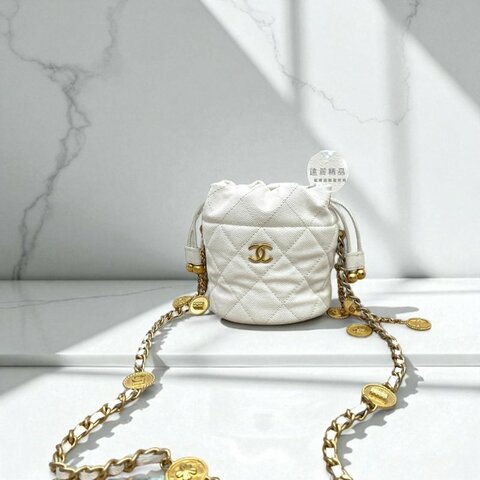 CHANEL白牛皮金幣小水桶AS2058