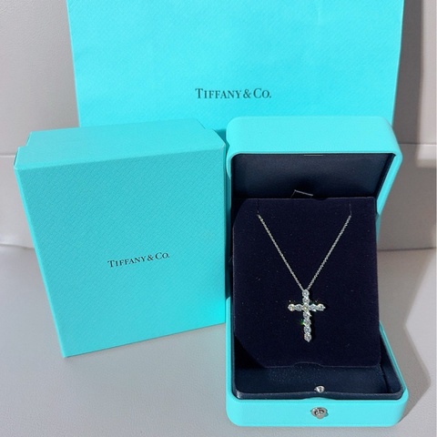 Tiffany蒂芙尼 白金满钻十字架项链