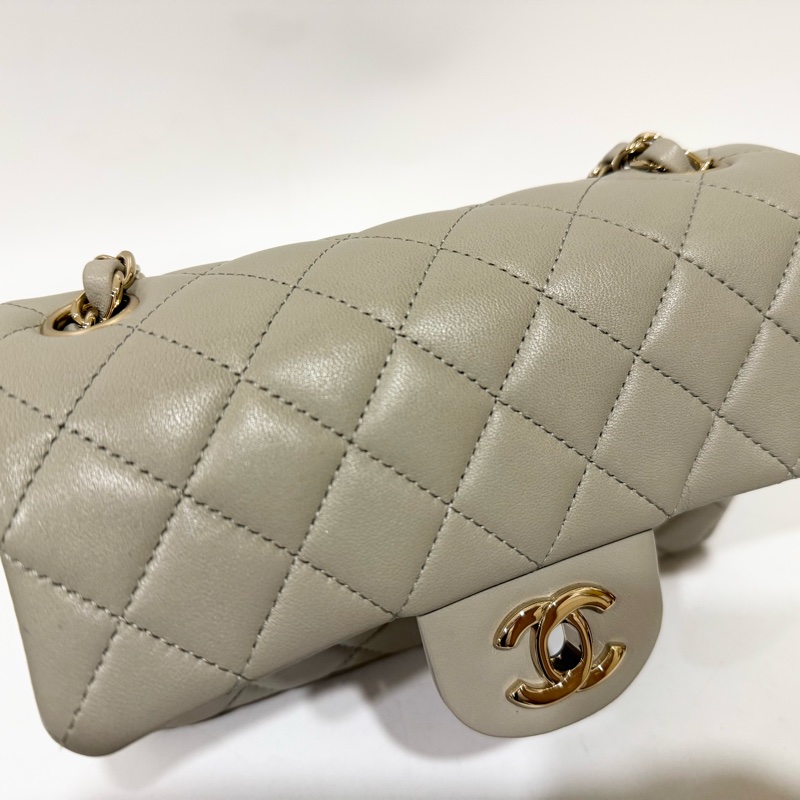 CHANEL灰色羊皮金釦CF20 A69900-11