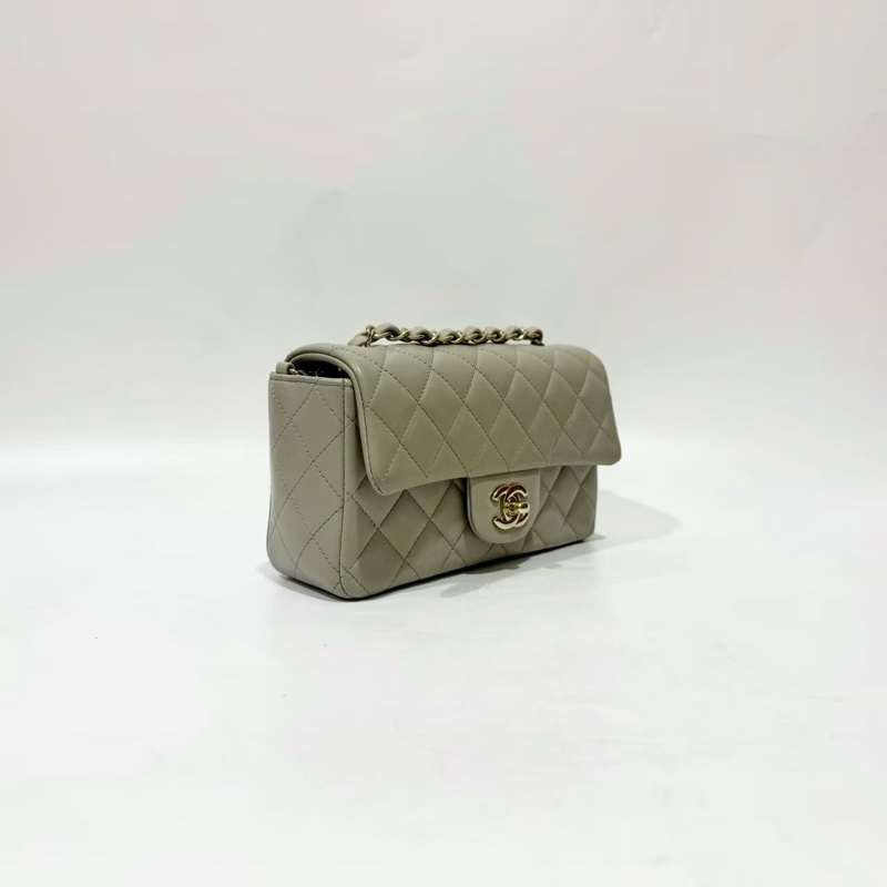 CHANEL灰色羊皮金釦CF20 A69900-3