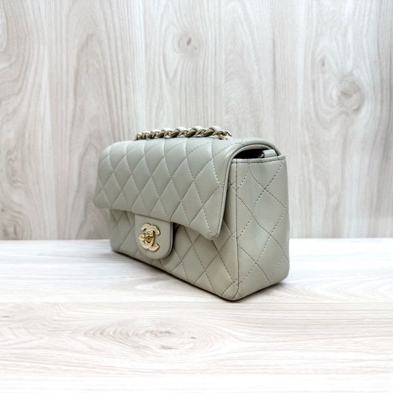 CHANEL灰色羊皮金釦CF20 A69900-4