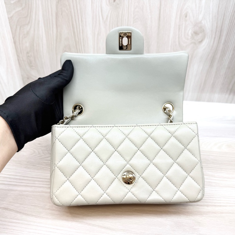 CHANEL灰色羊皮金釦CF20 A69900-7