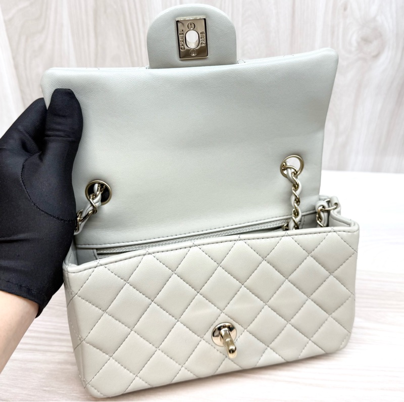 CHANEL灰色羊皮金釦CF20 A69900-11