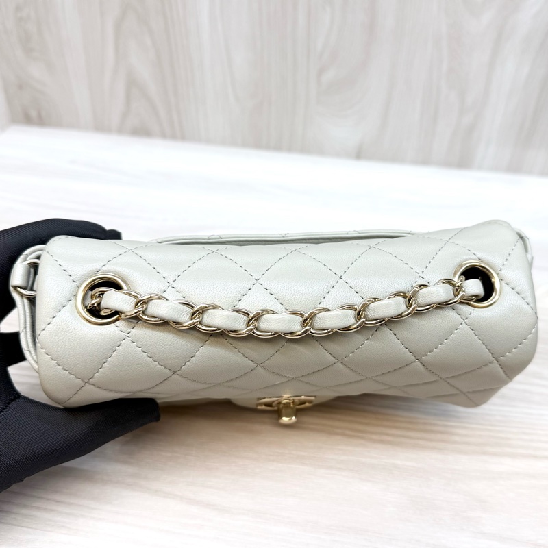 CHANEL灰色羊皮金釦CF20 A69900-14