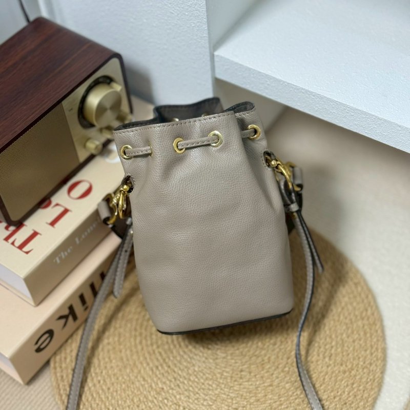 🏷Fendi.抽繩小水桶-1