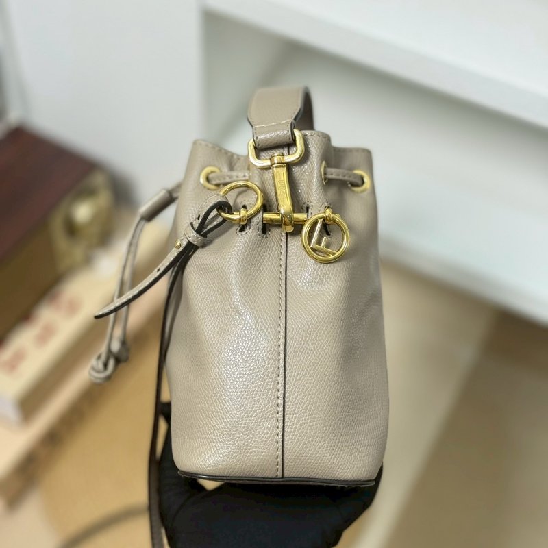 🏷Fendi.抽繩小水桶-4