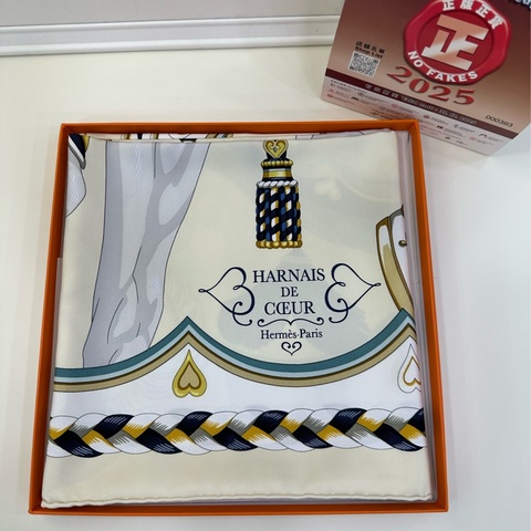 Hermes/愛馬仕 愛馬仕絲巾 全新新款 90x90
