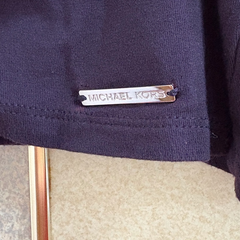 Michael Kors 正品深紫色柔軟棉質紐結設計款上衣 S-M適穿-2