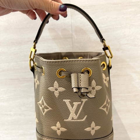LV 斑鳩灰牛皮Nano noe 小水桶包