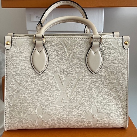 全新 Lv m46569 芯片款 OnTheGo PM 奶油色稀有釋出