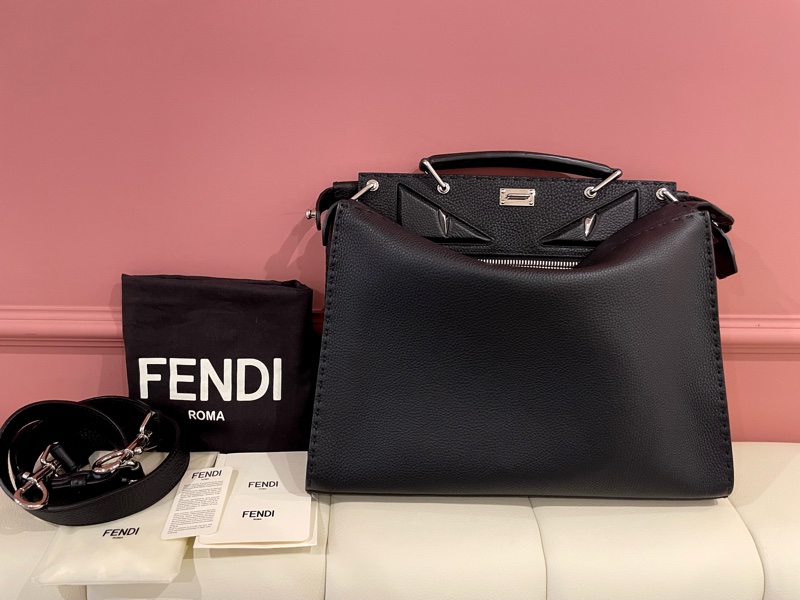 FENDI Peekaboo 黑色外縫線荔枝皮革公事包 手拿/肩背兩用包 Monster 怪獸-5