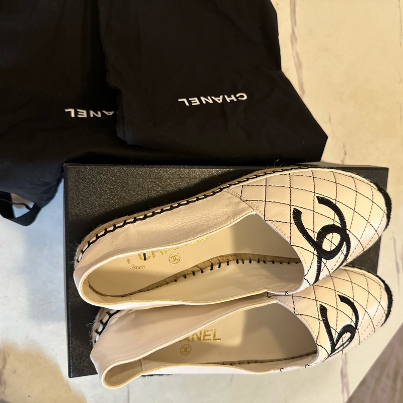 Chanel 小羊皮草編鞋  40-0