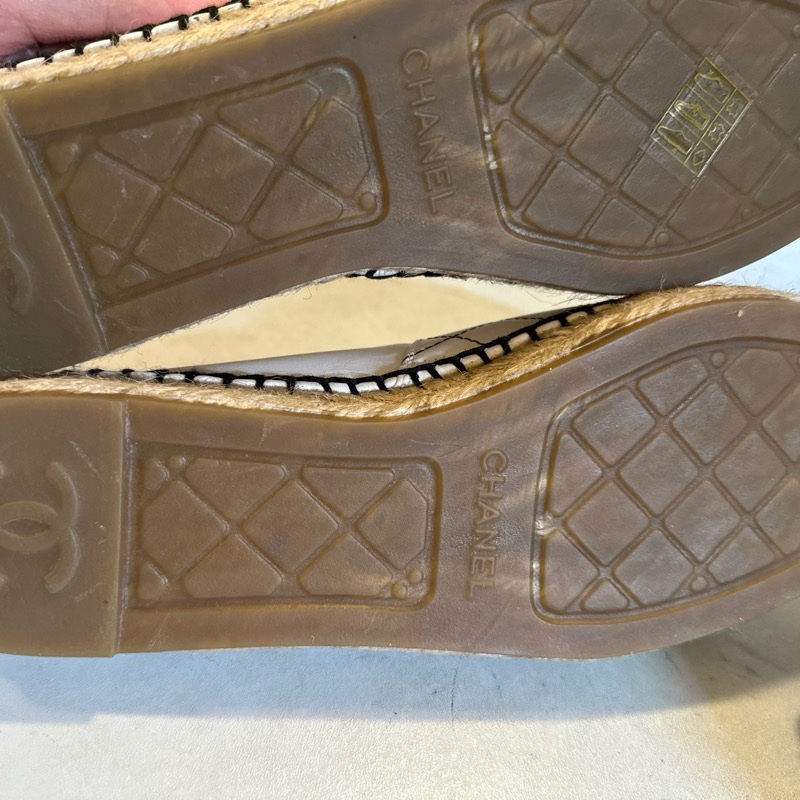 Chanel 小羊皮草編鞋  40-5