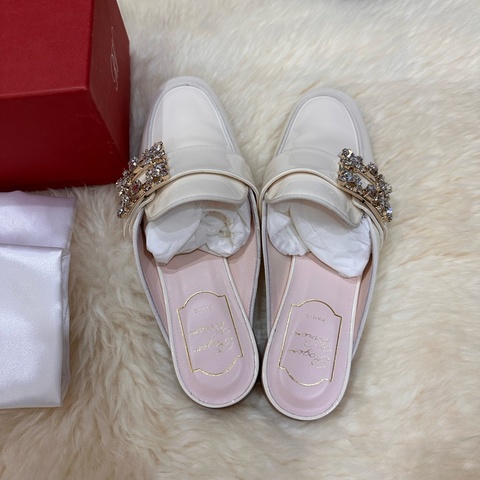 roger vivier 穆勒鞋/包頭拖鞋/白色穆勒鞋