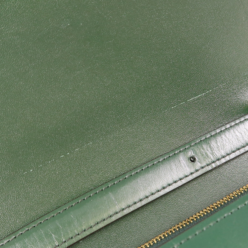 CELINE 牛皮皮革Classic Box金扣肩背袋-13