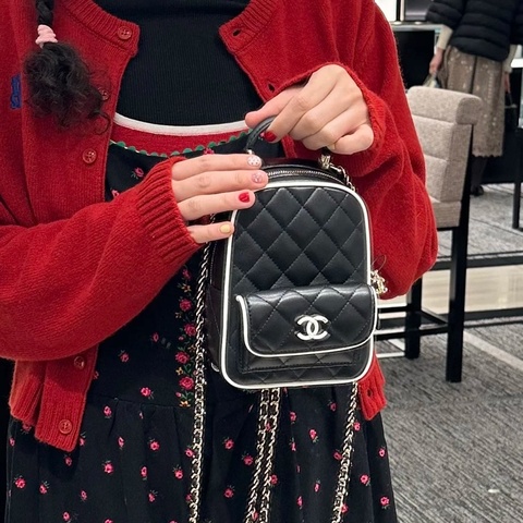 🆕2025新款🤩Chanel黑白配色菱格紋鏈條小書包🎒