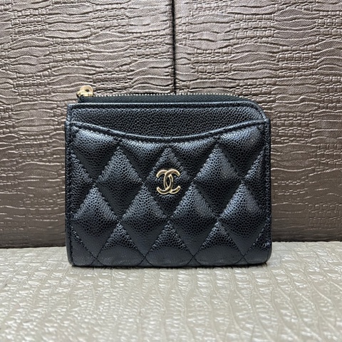 Chanel 黑荔枝牛皮淡金釦L拉5卡零錢袋