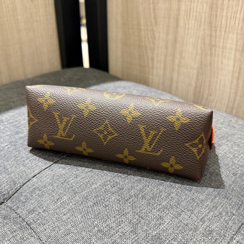 未使用 LV M47515 PM 小號老花原花拉鍊化妝包 收納包盥洗包-5