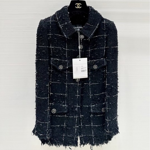 ⭐️ Chanel Jacket 外套