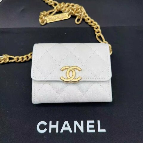 Chanel 白金 woc 11*3*9cm 白雪公主清新的小廢包，牛皮 配件防塵袋盒子9.99新