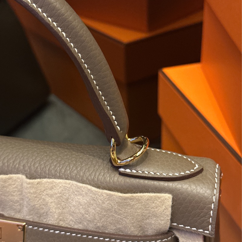 🈶台灣25年購證 #全新全膜 愛馬仕kelly28大象灰 #配件超齊全-6