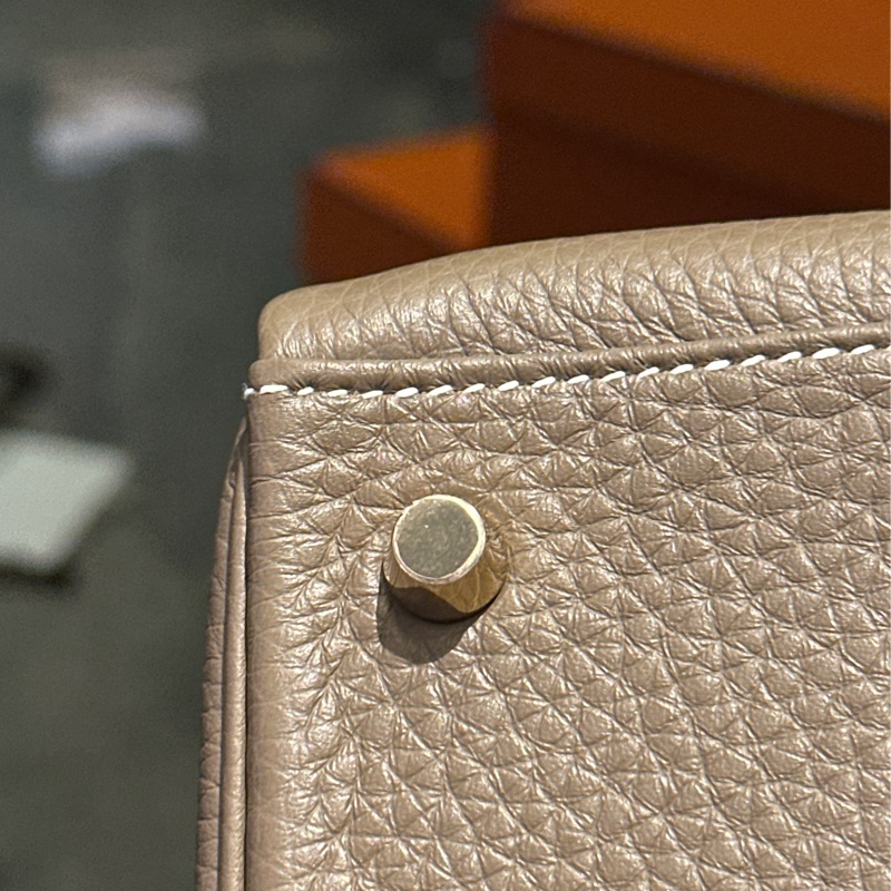 🈶台灣25年購證 #全新全膜 愛馬仕kelly28大象灰 #配件超齊全-15