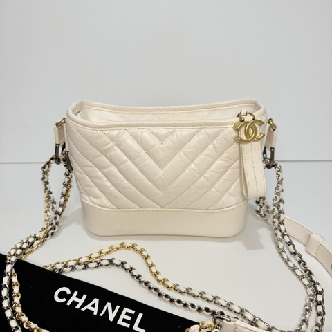 CHANEL 小號流浪包 白雪公主 全白 山形紋 29開 極新極美二手美物